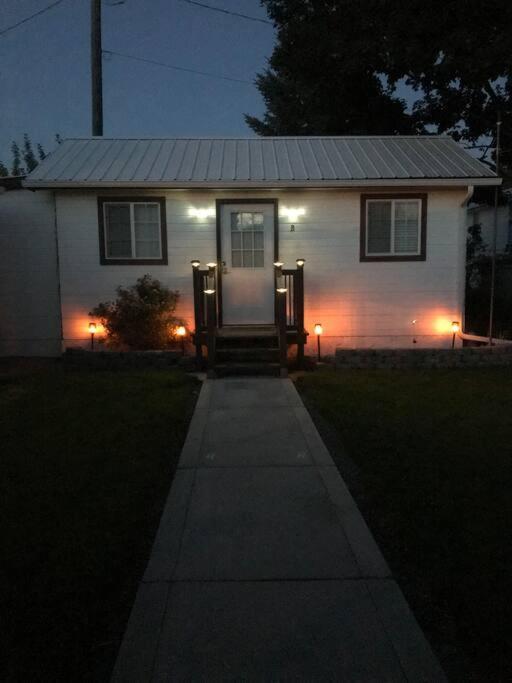Cozy Cottage House B With Double Carport Туин Фолс Екстериор снимка